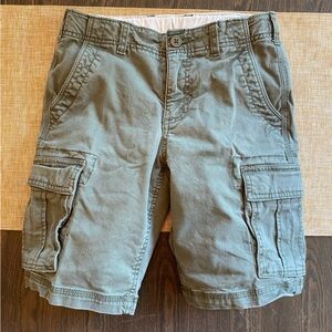 GAP, cargo shorts, army green, size youth XL / 12
